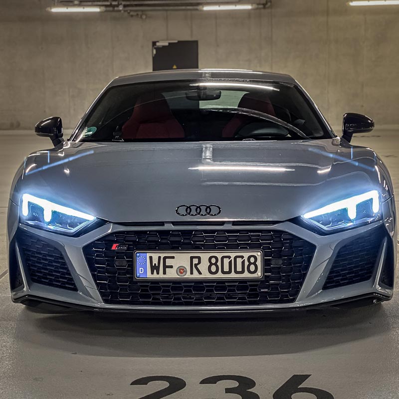 Audi R8 V10